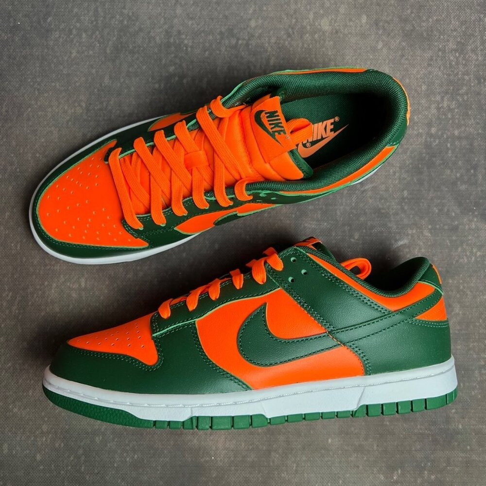 Nike Dunk Low Retro Miami Hurricanes Men's Size 9.5